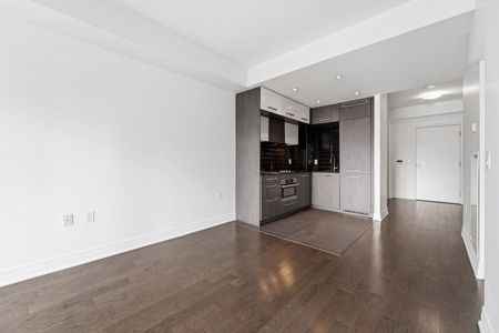 For Lease - 8 The Esplanade N/A Unit# 1904, Toronto, Ontario - Photo 2