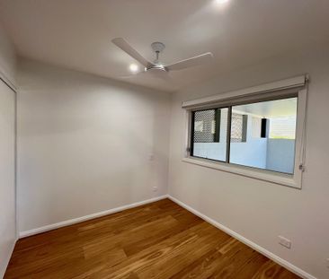 2 Fernleigh Avenue, Korora - Photo 4