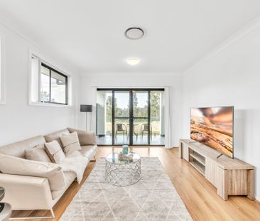 Family-Friendly Home in Colebee's Stonecutters Ridge Estate - Photo 2