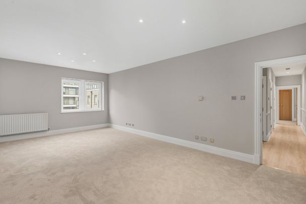 Beckford Close, Warwick Road, London, W14 - Photo 1