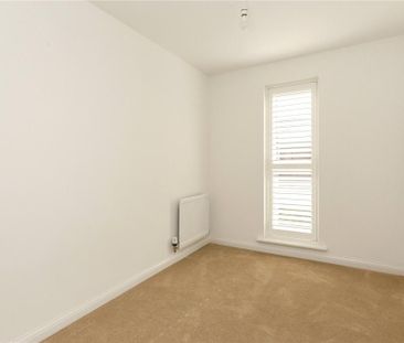 5 bedroom detached house to rent - Photo 5