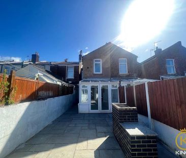 3 bedroom terraced house to rent - Photo 1