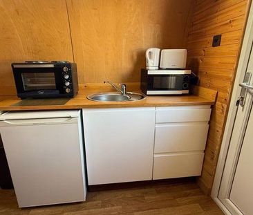 1 bedroom lodge to rent - Photo 6