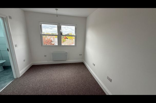 1 Bed Flat, Sydenham Road, SE26 - Photo 1