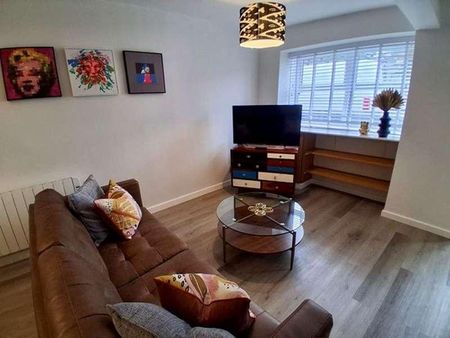 Smiths Court, King Street, Ulverston, LA12 - Photo 3