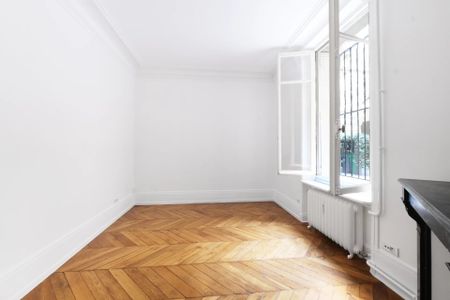 Rental Apartment Paris 8th - Photo 3