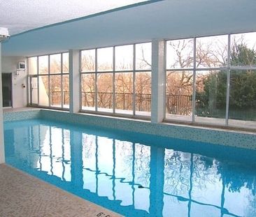 30 Hillsboro Avenue - Photo 2