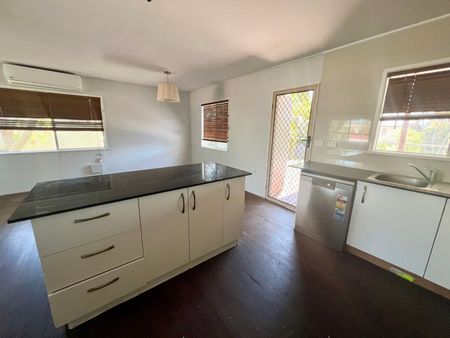 WALK TO THE BEACH - Photo 3