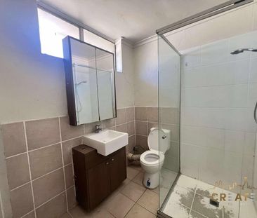 TWO-BEDROOM VILLA IN THE HEART OF SUNSHINE - Photo 2