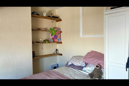 1 Bed Terraced House, Ashton Road, BS3 - Photo 2