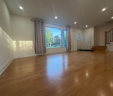 For Lease - 26 Morpeth Road, Brampton, Ontario - Photo 2