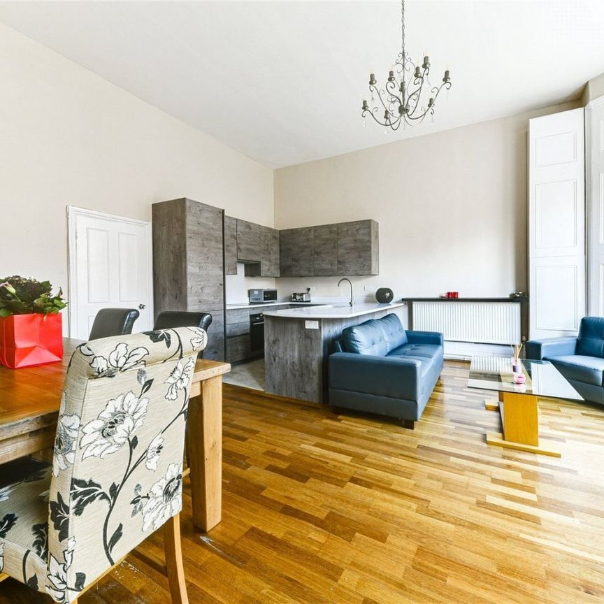 Elgin Avenue, London, W9 - Photo 1