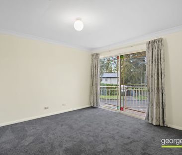 Spacious 3-Bedroom Townhouse! - Photo 4