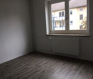 Stopp! Ansprechende 4-Zimmer-Wohnung für eine kleine Familie - Foto 6