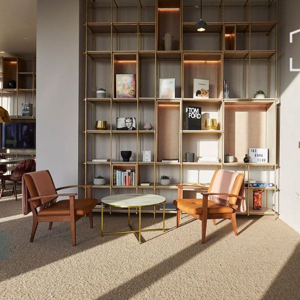 Angel Gardens, M4 - Photo 1