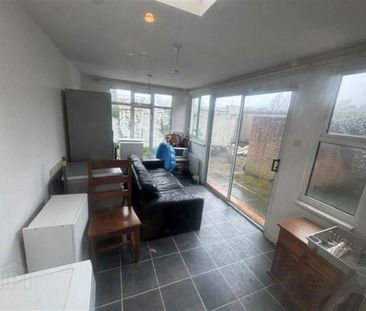 56 Brucevale Park, Antrim Road, Belfast, BT14 6BQ - Photo 2