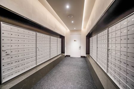 For Lease - 8 Cumberland Street Unit# 4108, Toronto, Ontario - Photo 2