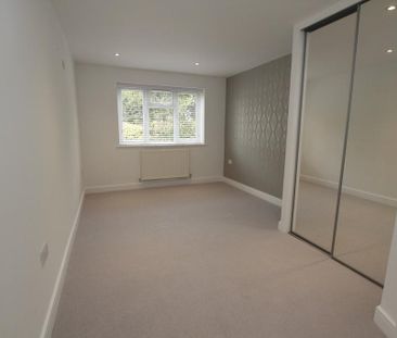 3 bedroom bungalow to rent - Photo 3