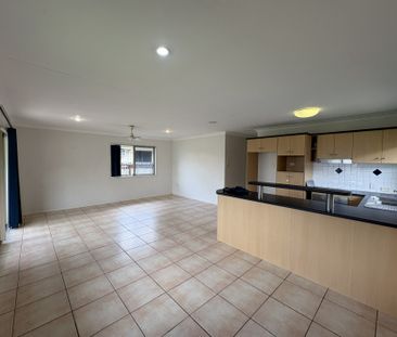 15 Cockatoo Circuit, Douglas - Photo 4