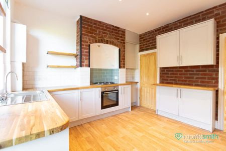 3 bedroom terraced house to rent - Photo 3