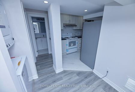 For Lease - 122 Ravenscroft Road Unit# Basement, Ajax, Ontario - Photo 4