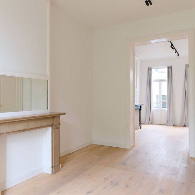 Woning te huur in Sint-Gillis voor € 4.800 met 5 slaapkamers - Photo 1