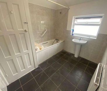 Hale Lane, Edgware, HA8 - Photo 3