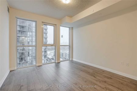 For Lease - 65 Watergarden Drive Unit# 503, Mississauga, Ontario - Photo 5