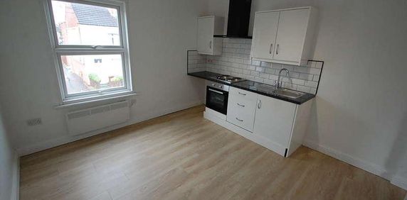 Branston Road, Branston, DE14 - Photo 2