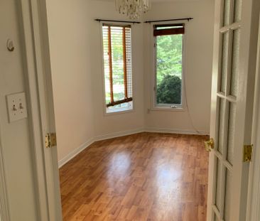 For Lease - 3389 Wild Cherry Lane, Mississauga, Ontario - Photo 2