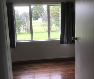 This home is need of a family, it has three bedrooms - one is of si... - Photo 6