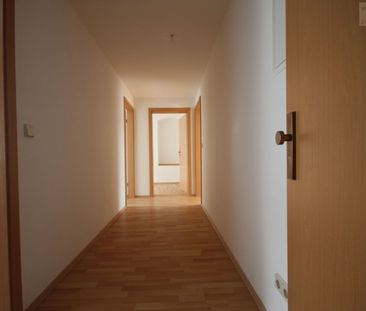 3-Raum-Dachgeschosswohnung im Zentrum von Annaberg! - Foto 1