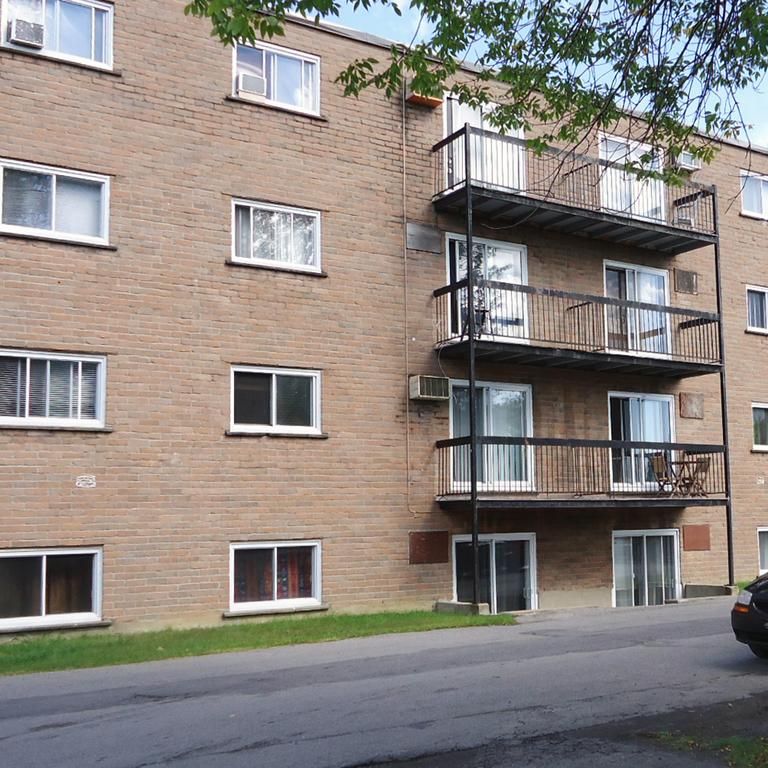 3 ½ - 525 Rue De Bruges, Longueuil - Photo 1