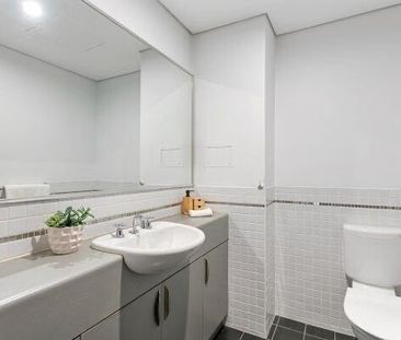 West Perth - Photo 6