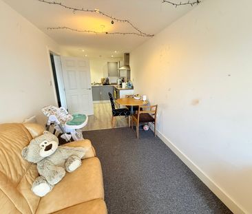 Newton Road, Yeovil, Somerset - Photo 2