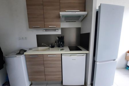 Louer appartement 1 pièce de 28 m² - Photo 4