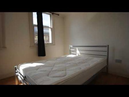 1 Bed Flat, Kingsland Road, E2 - Photo 2