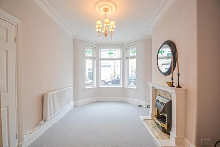 2 bedroom terraced house to rent - Photo 3