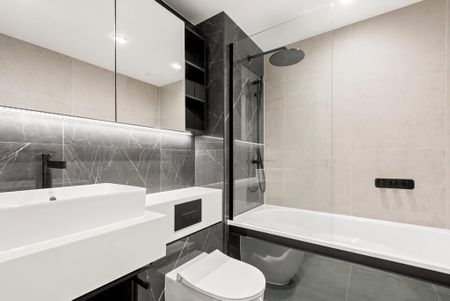 2 bedroom flat to rent - Photo 4