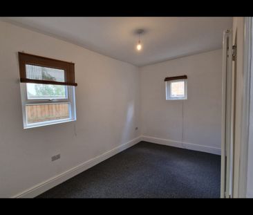 3 Bed Flat, Havelock Road, CR0 - Photo 5
