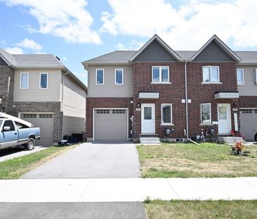 For Lease - 383 Chaffey Street, Welland, Ontario - Photo 1