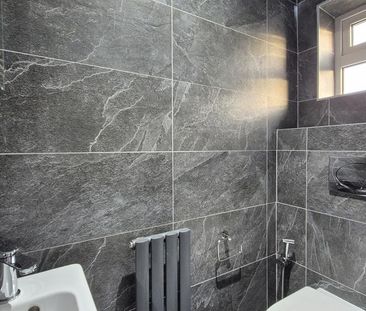 3 bedroom terraced house to rent - Photo 6