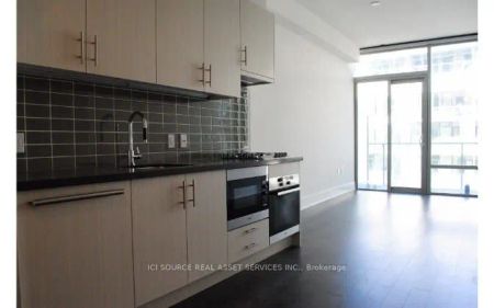 39 Queens Quay E #1028 - Photo 3