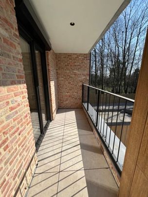 Appartement te huur - Photo 1