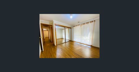 Gorgeous Family Home - Ready to move in - Photo 4