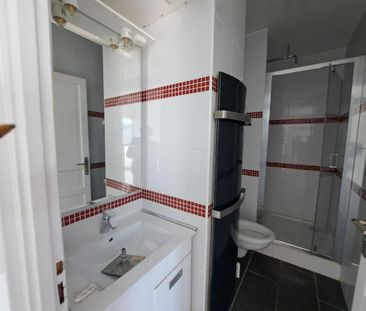 Location Appartement 3 pièces Meublé 45m² GAILLARD 74240 - Photo 2