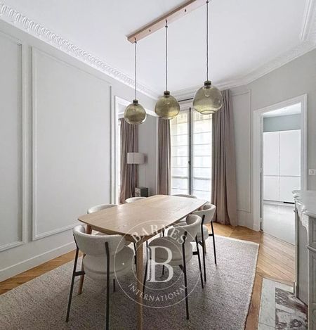 Appartement • Champerret-Berthier - Photo 5
