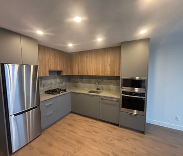 Top Floor Condo at Holland 2 - Photo 3