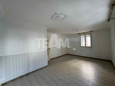 Location Appartement 4 pièces 78m² SETE 34200 - Photo 4