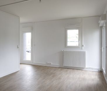 Location Appartement Studio 35 m² AVON - Photo 1